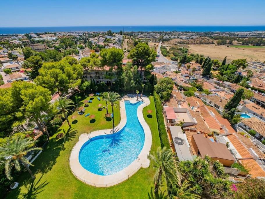 Estudio Torre De Andalucia Marbella Ngoại thất bức ảnh