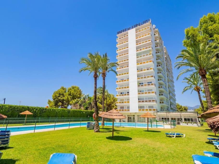 Estudio Torre De Andalucia Marbella Ngoại thất bức ảnh
