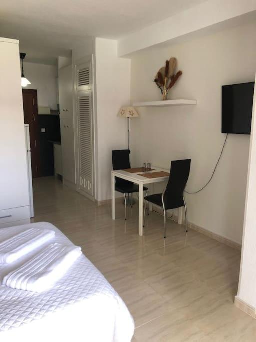 Estudio Torre De Andalucia Marbella Ngoại thất bức ảnh