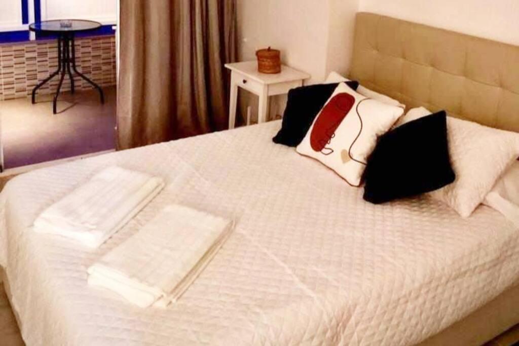 Estudio Torre De Andalucia Marbella Ngoại thất bức ảnh