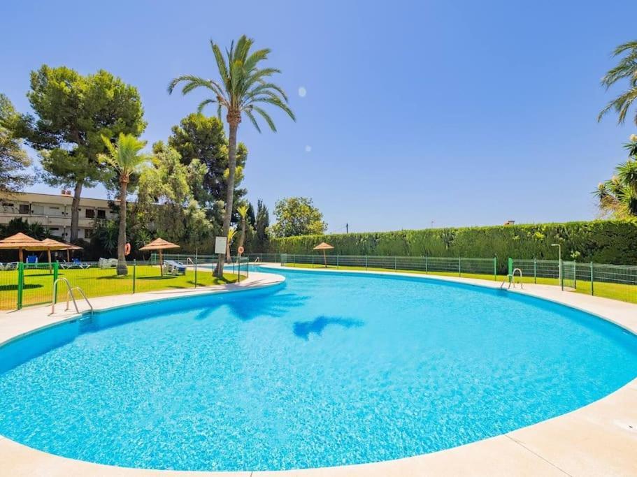 Estudio Torre De Andalucia Marbella Ngoại thất bức ảnh